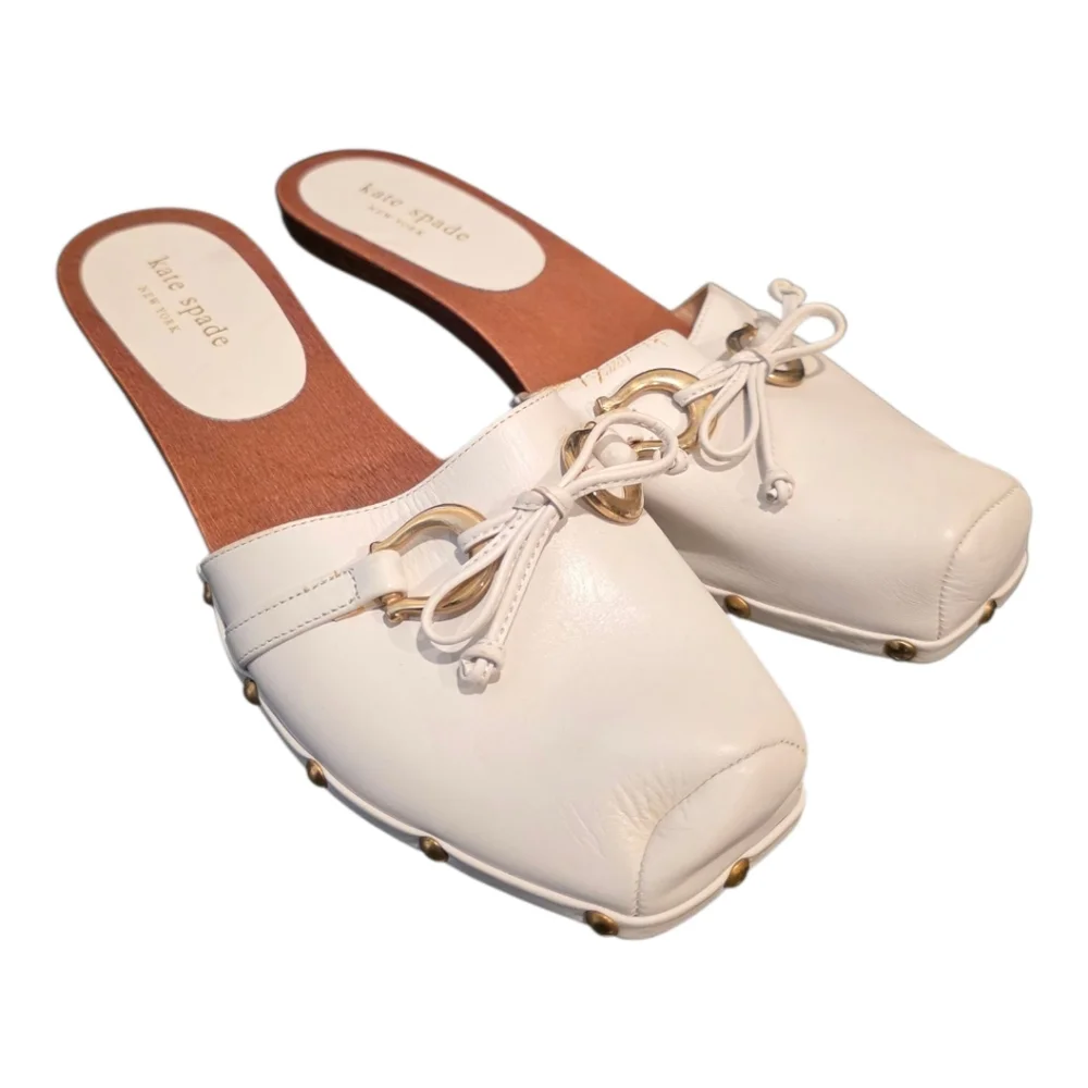 KATE SPADE NEW YORK Vintage White Leather Wooden Kitten Heels - Size 7‎